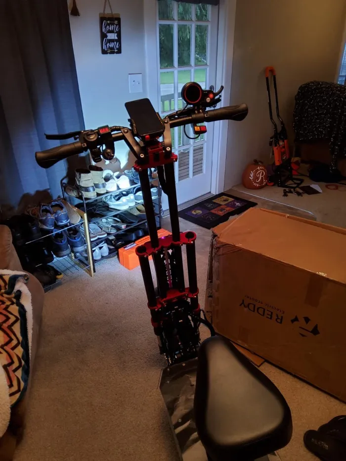 Electric Scooter, Max Speed 60MPH, Total Power 8000W, 90 Mile Long Range Battery