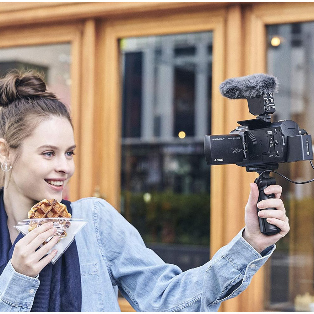 Sony FDR-AX43 | Ultra HD (UHD) 4K Compact Camcorder