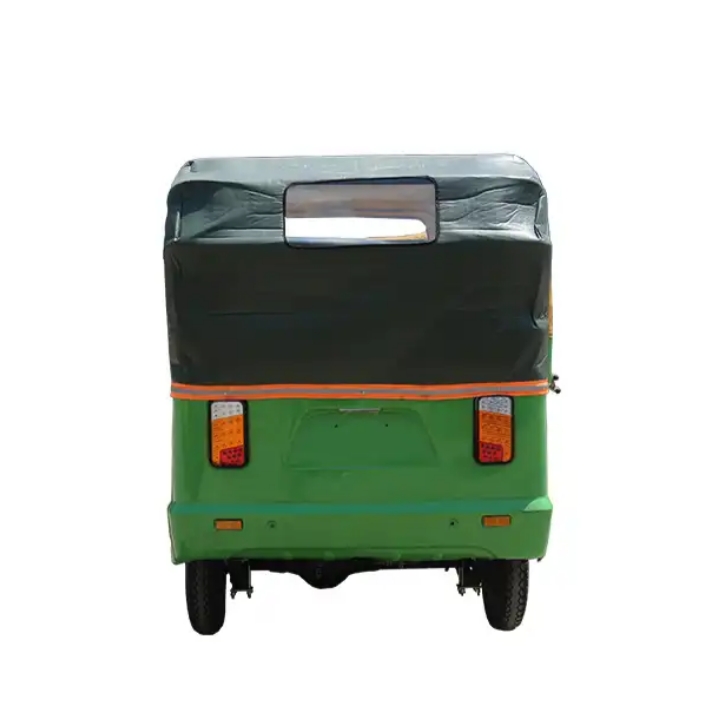 Gas powered rickshaw indian bajaj tricycle