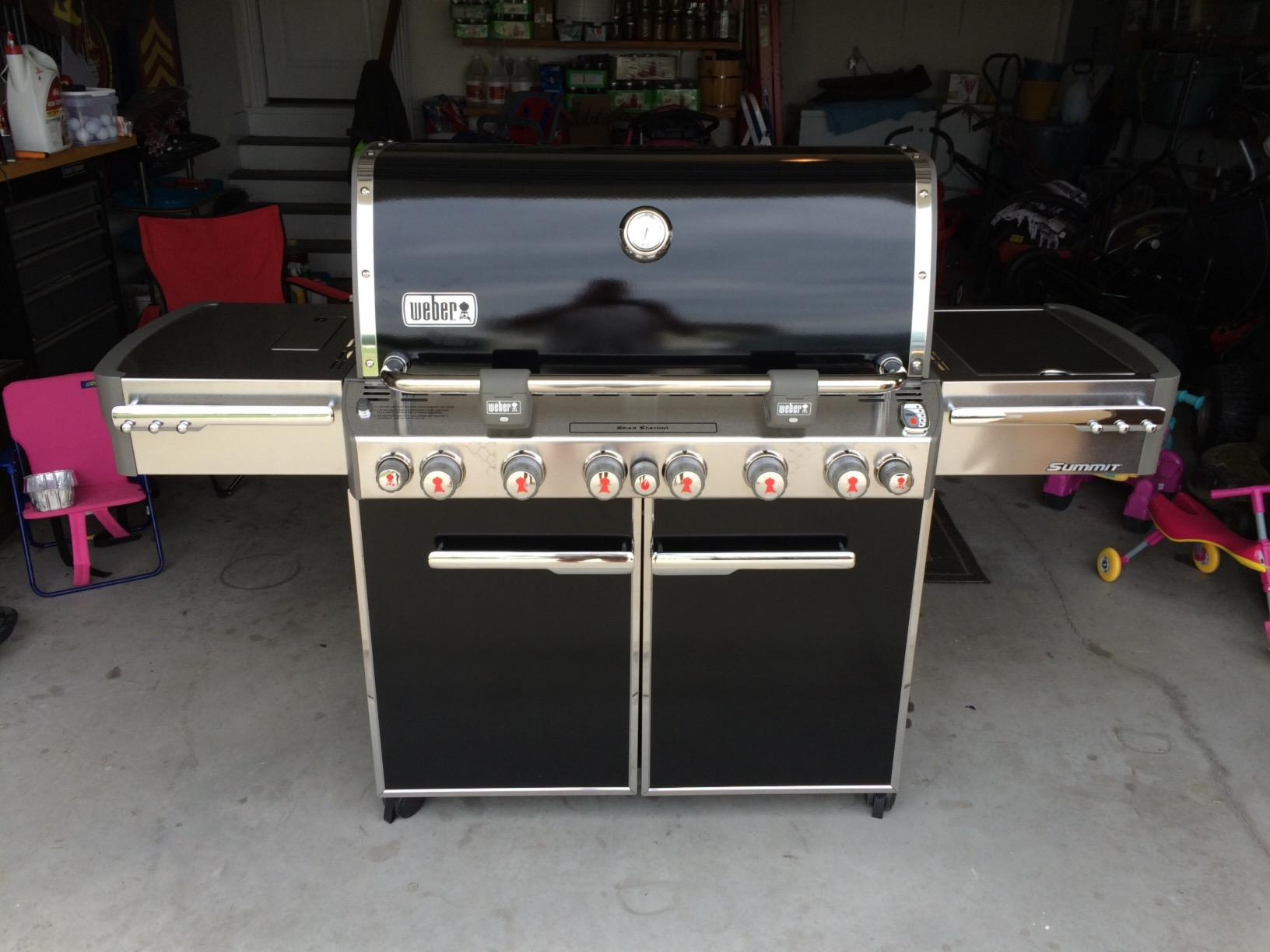 Weber Summit E-670 6-Burner Liquid Propane andNatural Gas Grill, Black