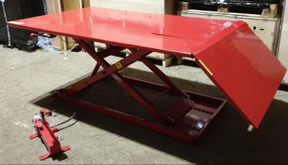 Quad Bike Bench Lift. Motorcycle Lift.Ride On Mower Bench Hydraulic Lift new